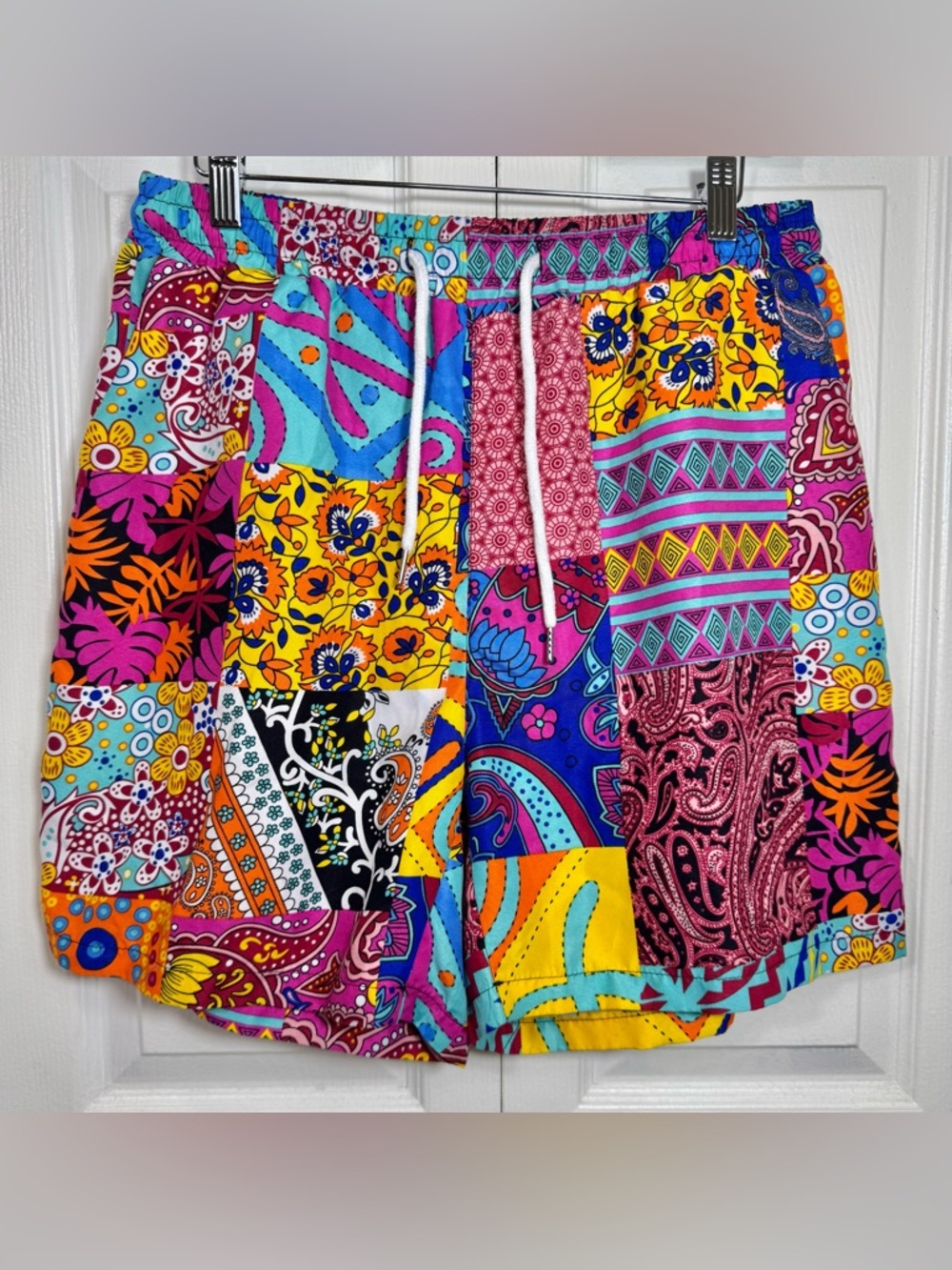 Romwe Men’s Patchwork Swim Shorts Size M EUC Bright Multicolor Drawstring